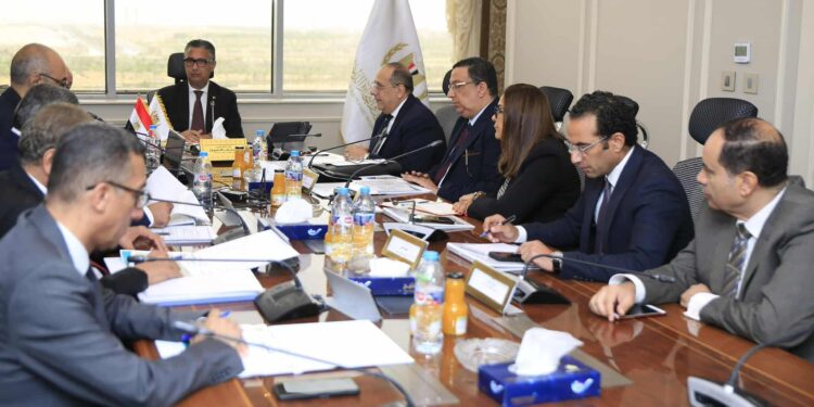 وزير التموين يتابع انتظام منظومة الطحن وتطوير شركات المطاحن لدعم الأمن الغذائي