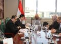 وزير الكهرباء يبحث مع انكورا الصينية توطين صناعة المهمات الكهربائية لنهايات الكابلات ذات الجهد العالي