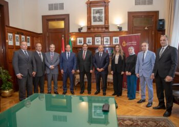 بنك مصر يدعم مستشفى القصر العيني الجامعي بـ 124 مليون جنيه لتطوير مركز رعاية الحالات الحرجة