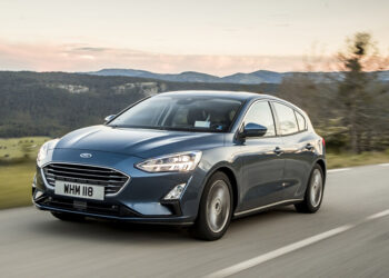 تضرر مليون سائق في موجة استدعاءات سيارات فورد