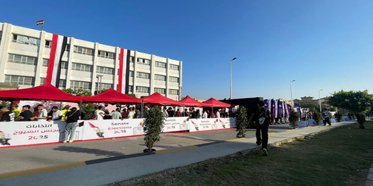 توافد كبير للمواطنين بالجيزة للإدلاء بأصواتهم في انتخابات مجلس الشيوخ 2025