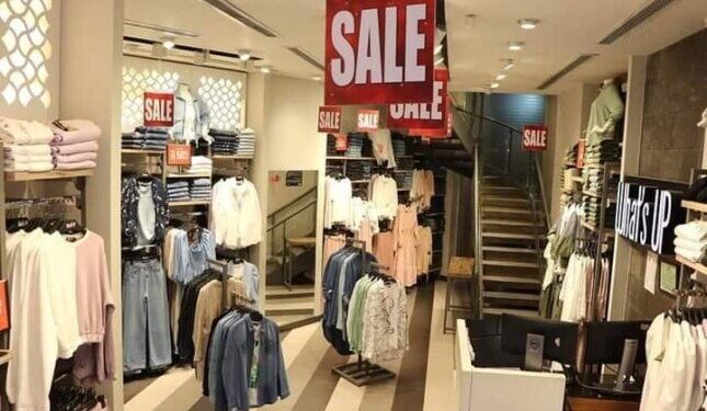 الغرف التجارية: الأوكازيون الصيفي بدأ 4 أغسطس الجاري بمشاركة أكثر من 1600 محل لتقديم خصومات تبدأ من 10% وتصل إلى 50%