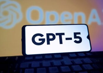 إطلاق نموذج GPT-5 الجديد من OpenAI في تطبيق ChatGPT