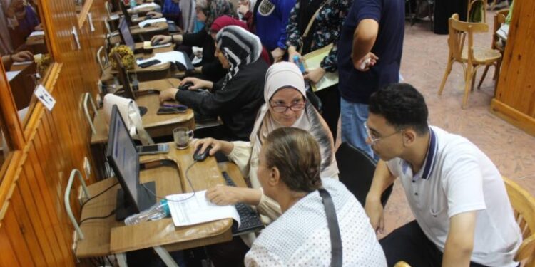 التعليم العالي: تسجيل رغبات طلاب الدور الثاني فور استلام شهادات النجاح