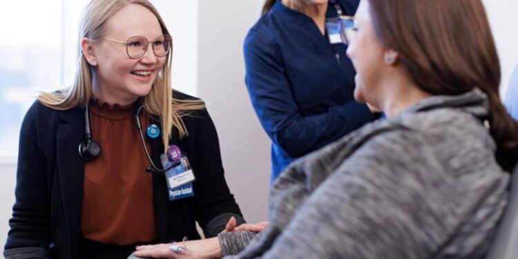 العلاج المناعي يعزز قدرة العلاج الكيميائي على مكافحة سرطان القولون في المرحلة الثالثة