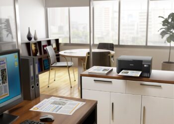 إبسون توفر حلولاً ذكيةً وصديقةً للبيئة خلال موسم العودة إلى المدارس 2025