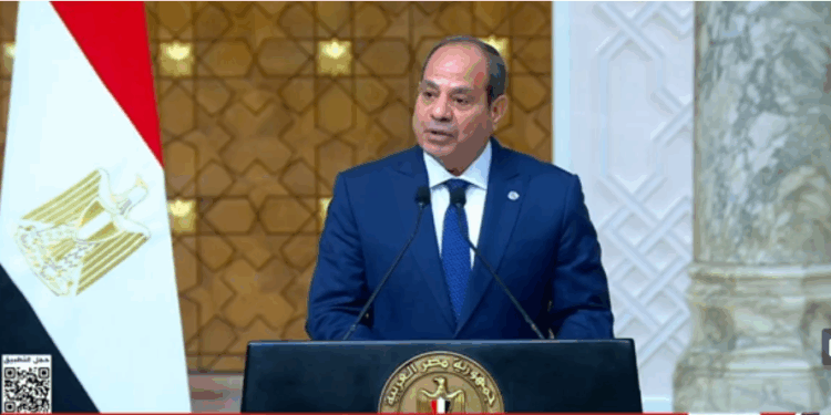 الرئيس السيسي: الادعاءات بمشاركة مصر في حصار قطاع غزة «إفلاس»