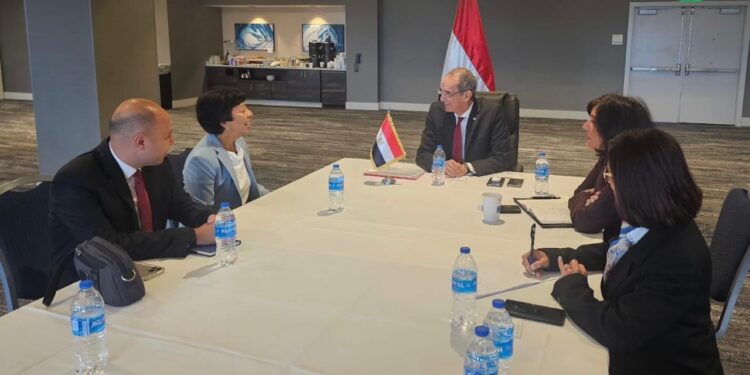 وزير الاتصالات يفتح آفاق تعاون جديدة مع شركات التكنولوجيا العالمية في كاليفورنيا