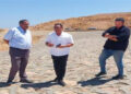 وزير الري يتابع موقف منشآت الحماية من أخطار السيول والآبار الجوفية بنطاق محافظة مطروح