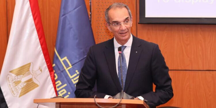 وزير الاتصالات يغادر إلى الولايات المتحدة الأمريكية لبحث سبل توسيع آفاق التعاون مع الشركات الأمريكية المتخصصة