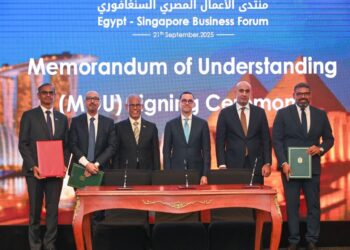 إنوفو تطلق أول مدرسة للتكنولوجيا التطبيقية في مصر بالتعاون مع سنغافورة وNASS