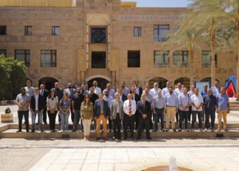 إطلاق أول دبلومة لإدارة سلامة العمليات في مصر بشراكة بين البترول وميثانكس والجامعة الأمريكية