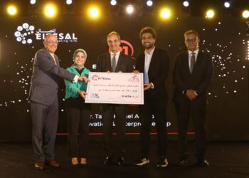 وزير الاتصالات : نستهدف مساهمة الذكاء الاصطناعى فى الناتج المحلى الإجمالى لمصر بنسة تصل إلى 7.7% فى 2030