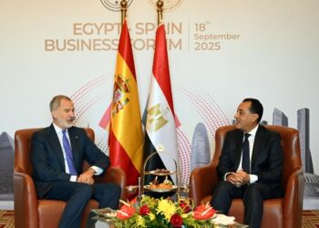 رئيس الوزراء يستقبل ملك أسبانيا بمقر الحكومة