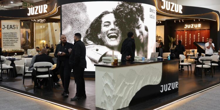 جذور تعرض أحدث مشروعاتها في معرض سيتي سكيب مصر 2025