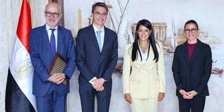 وزيرة التخطيط تلتقي مدير الممارسات للسياسات الاقتصادية لمنطقة الشرق الأوسط وشمال أفريقيا