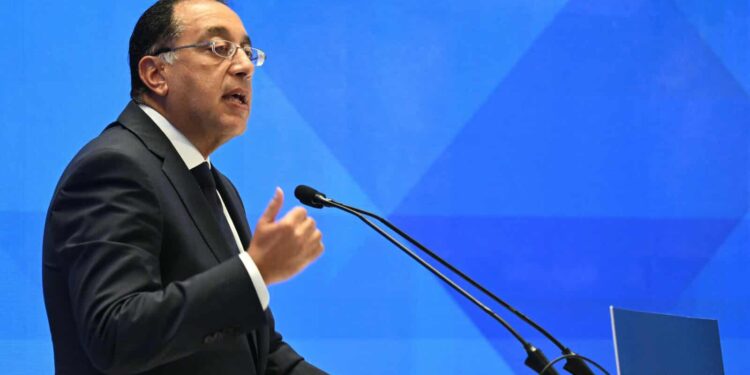 مدبولي: معدل النمو الاقتصادي لمصر شهد ارتفاعا واضحا مقارنة بالعام الماضي