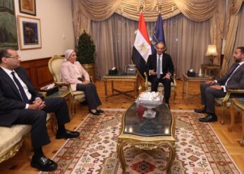 وزير الاتصالات يرحب بتعيين تامر المهدي رئيسًا تنفيذيًا للمصرية للاتصالات