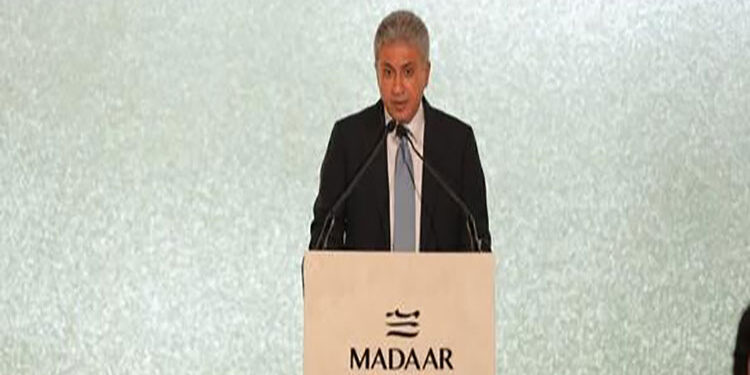 وزير السياحة يشهد احتفالية توقيع اتفاقية بين مجموعة صن رايز الفندقية ومجموعة ماينور الدولية للضيافة