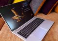 بعد سنوات من التردد.. HP تفاجئ الجميع بتغيير مفاجئ في EliteBook 8