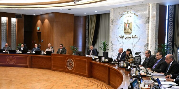 رئيس الوزراء يترأس الاجتماع الأسبوعي للحكومة بالعاصمة الإدارية الجديدة