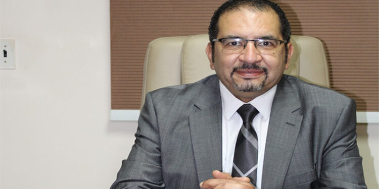 الأستاذ الدكتور أيمن عبد الفتاح يكتب: الذكاء الاصطناعي ومستقبل علاج أمراض الأوعية الدموية