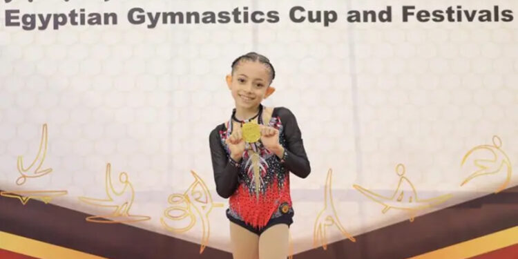 اللاعبة تمني أحمد عواد تحصد ذهبية كأس مصر للجمباز تحت 10 سنوات