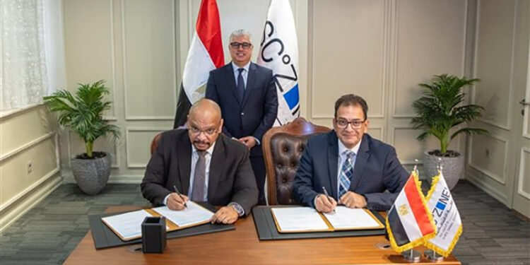 رئيس اقتصادية قناة السويس يشهد توقيع عقد مشروع شركة بيمك إيميجينغ (BMEC Imaging) للتكنولوجيا الطبية