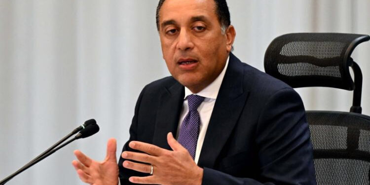 رئيس الوزراء يتابع جهود منظومة الشكاوى الحكومية خلال شهر سبتمبر الماضي