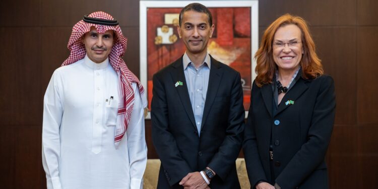 السعودية الأولى في العالم باستضافة شبكة أعمال “إس إيه بي” للقطاع العام