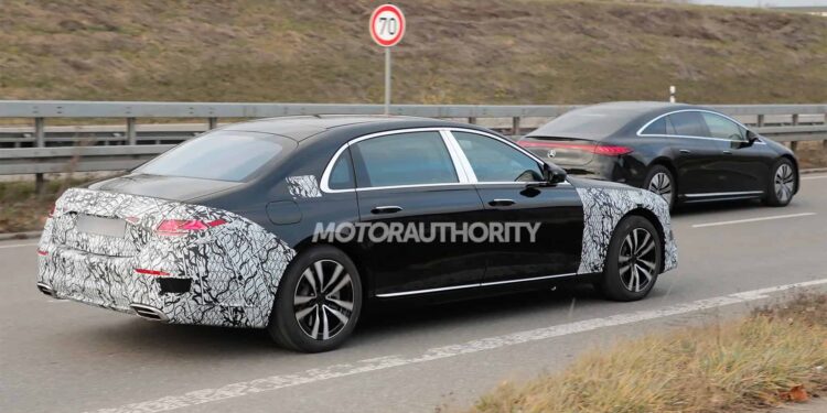 مرسيدس مايباخ اس كلاس V12 لعام 2026