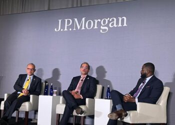 وزير المالية : «ما وعدنا به نفذناه ونحن سعداء بتوافق النتائج  المحققة مع المستهدفات»