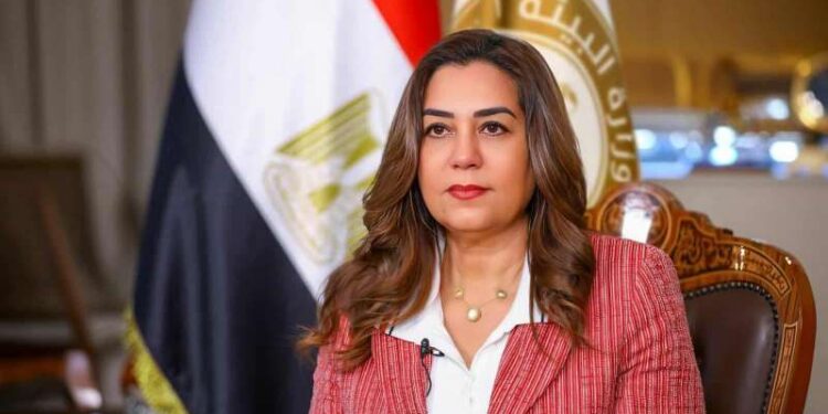 وزيرة التنمية والقائم بأعمال وزير البيئة تتوجه لمدينة أسطنبول للمشاركة فى فعاليات منتدى ” صفر مخلفات”