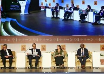 المركزي للمحاسبات يعقد جلسة نقاشية بعنوان “مكافحة الفساد وغسل الأموال .. الأبعاد القانونية والمؤسسية والدولية”