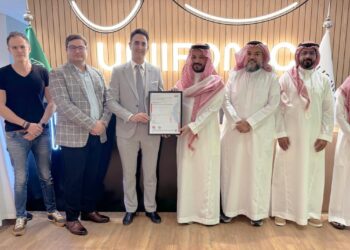 يونيفونك تحصل على اعتماد ISO 42001 وتُرسخ ريادتها في حوكمة الذكاء الاصطناعي المسؤول