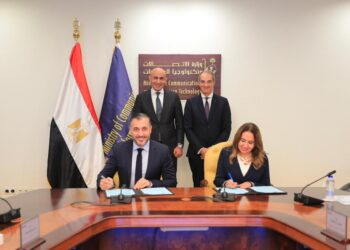 شراكة بين الاتصالات والتعليم لإطلاق أكاديمية عالمية للابتكار في مدارس WE