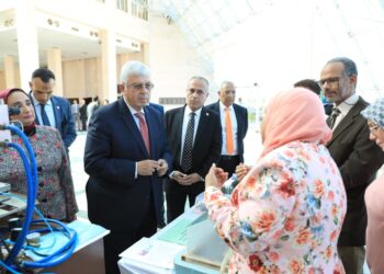 وزير التعليم العالي يترأس اجتماع مجلس إدارة مدينة الأبحاث العلمية والتطبيقات التكنولوجية
