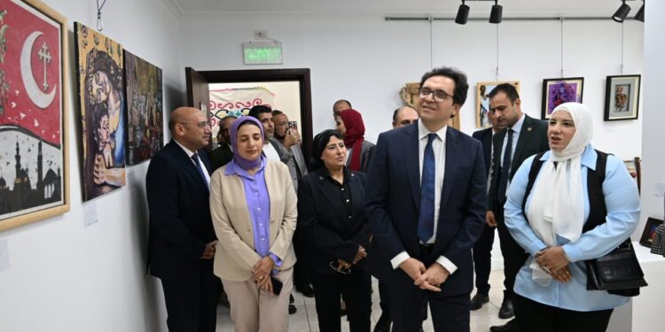 وزير الثقافة يفتتح قصر ثقافة حلوان بعد تطويره ورفع كفاءته في إطار احتفالات الثقافة بانتصارات أكتوبر الـ52