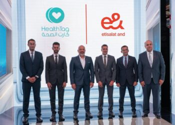 إي آند مصر تدخل مجال الرعاية الرقمية عبر تعاونها مع HealthTag