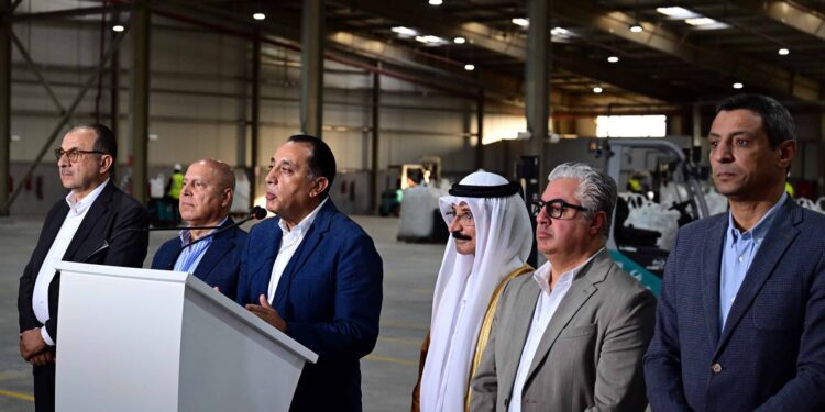 مدبولي: بدون مشروعات البنية الأساسية لم تستطيع المنطقة الاقتصادية جذب استثمار خارجي بـ 11 مليار دولار
