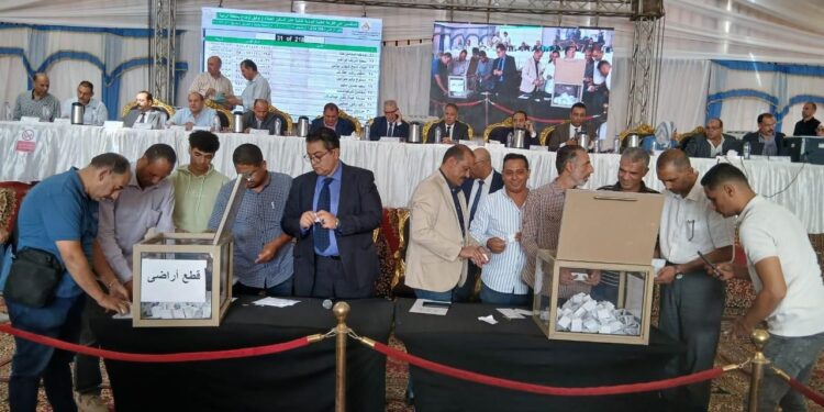 وزير الإسكان: تخصيص 408 قطع أراضٍ تم توفيق وضعها للمواطنين بمنطقة “الرابية” بمدينة الشروق