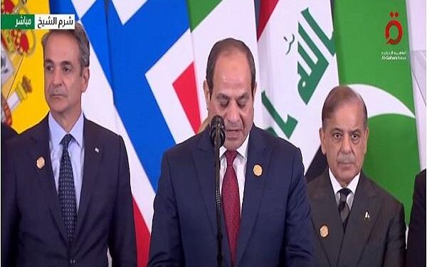 الرئيس السيسى يهدى ترامب قلادة النيل تقديرا لإسهاماته فى دعم جهود السلام