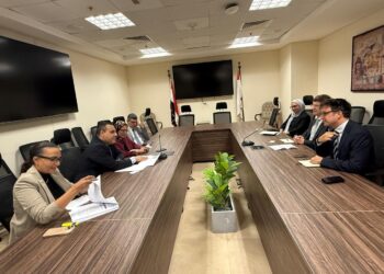 التمثيل التجاري المصري يبحث مع المستشار التجاري البريطاني بالقاهرة سبل الارتقاء بالعلاقات الاقتصادية