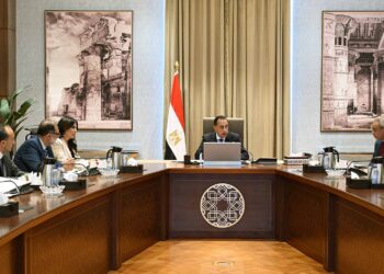 رئيس الوزراء يتابع آليات وضوابط فحص ومراقبة السلع والمنتجات