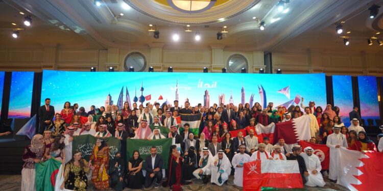 “إنجاز العرب”.. رؤى شباب الشرق الأوسط وشمال أفريقيا تتألق في سماء القاهرة