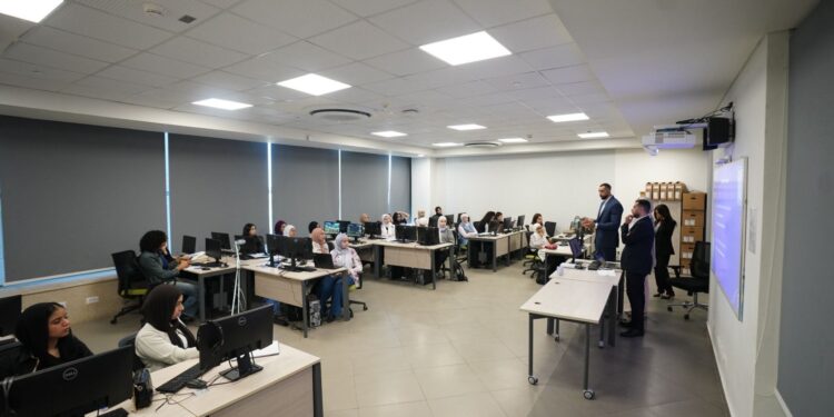 جامعة مصر للمعلوماتية مركزًا إقليميًا لتدريب الفتيات على تقنيات الذكاء الاصطناعي