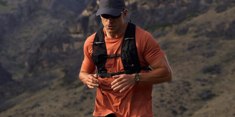 انطلق كل يوم مع ساعة HUAWEI WATCH GT 6 طويلة الأمد