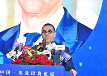 وزير الاستثمار والتجارة الخارجية يفتتح فعاليات منتدى الأعمال المصري – الصيني