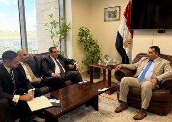 التمثيل التجاري المصري يتعاون مع بنك الإمارات دبي الوطني لتمكين الشركات المصرية من النفاذ إلى الأسواق العالمية