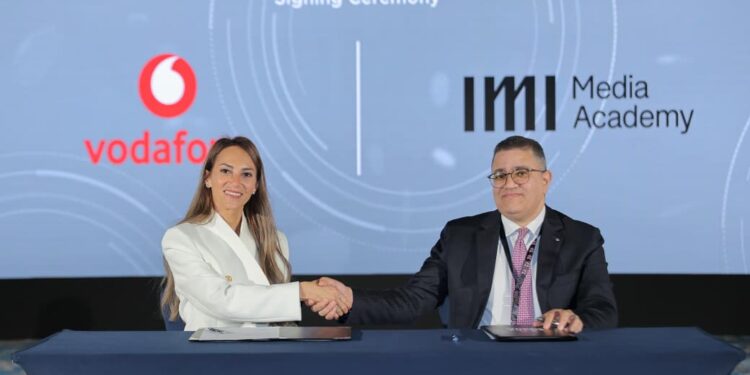 شراكة بين ڤودافون مصر وأكاديمية IMI للإعلام لتمكين الصحفيين والإعلاميين في قطاع الاتصالات